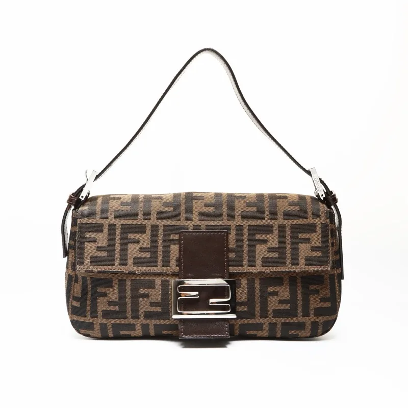 FENDI ズッカ マンマ ショルダーバッグ